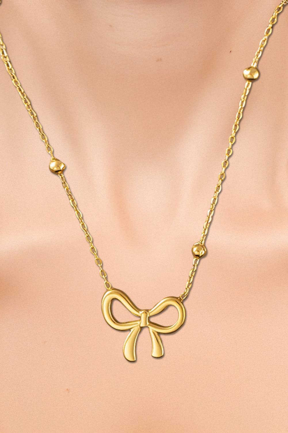 Bowknot Pendant Plated Choker Necklace