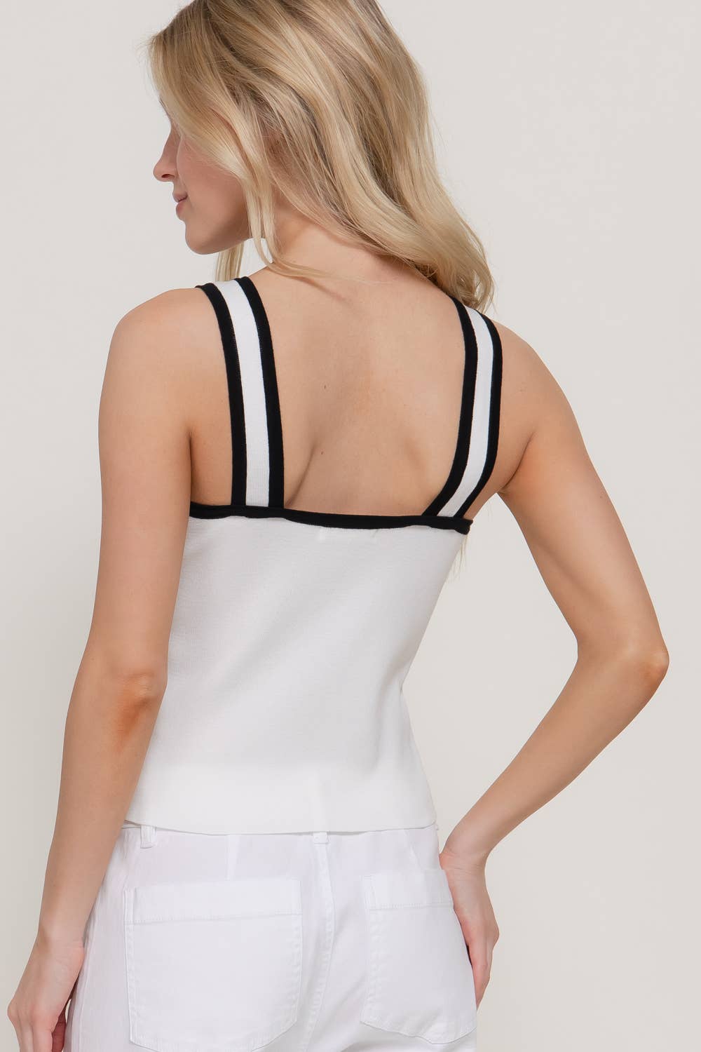 Sleeveless Square Neck with Scallop Pearl Sweater Knit Top