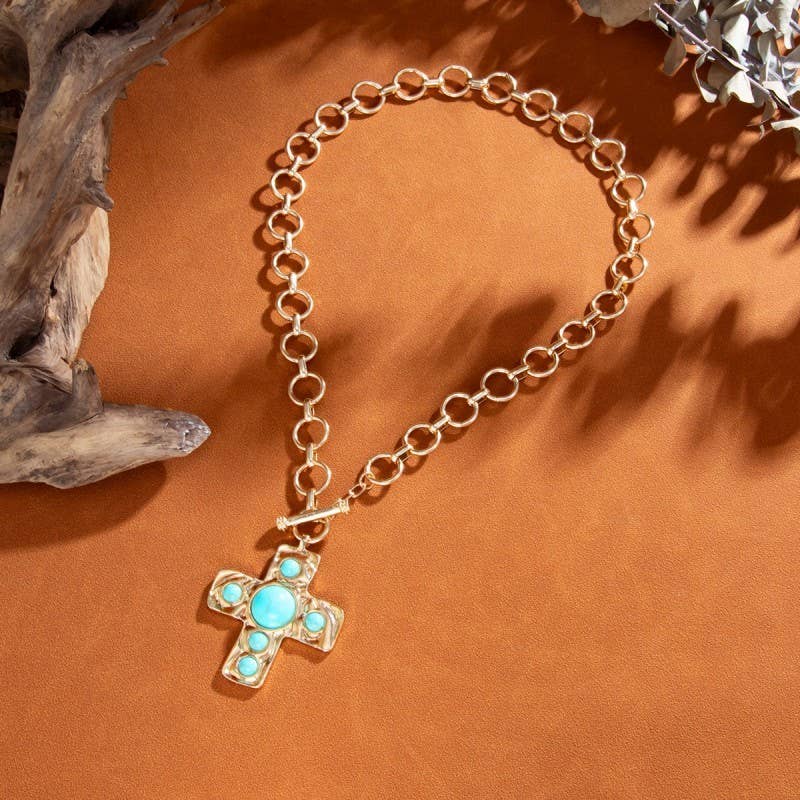 NOTABLE HAMMERED CROSS FRONT TOGGLE NECKLACE | 40NK9600