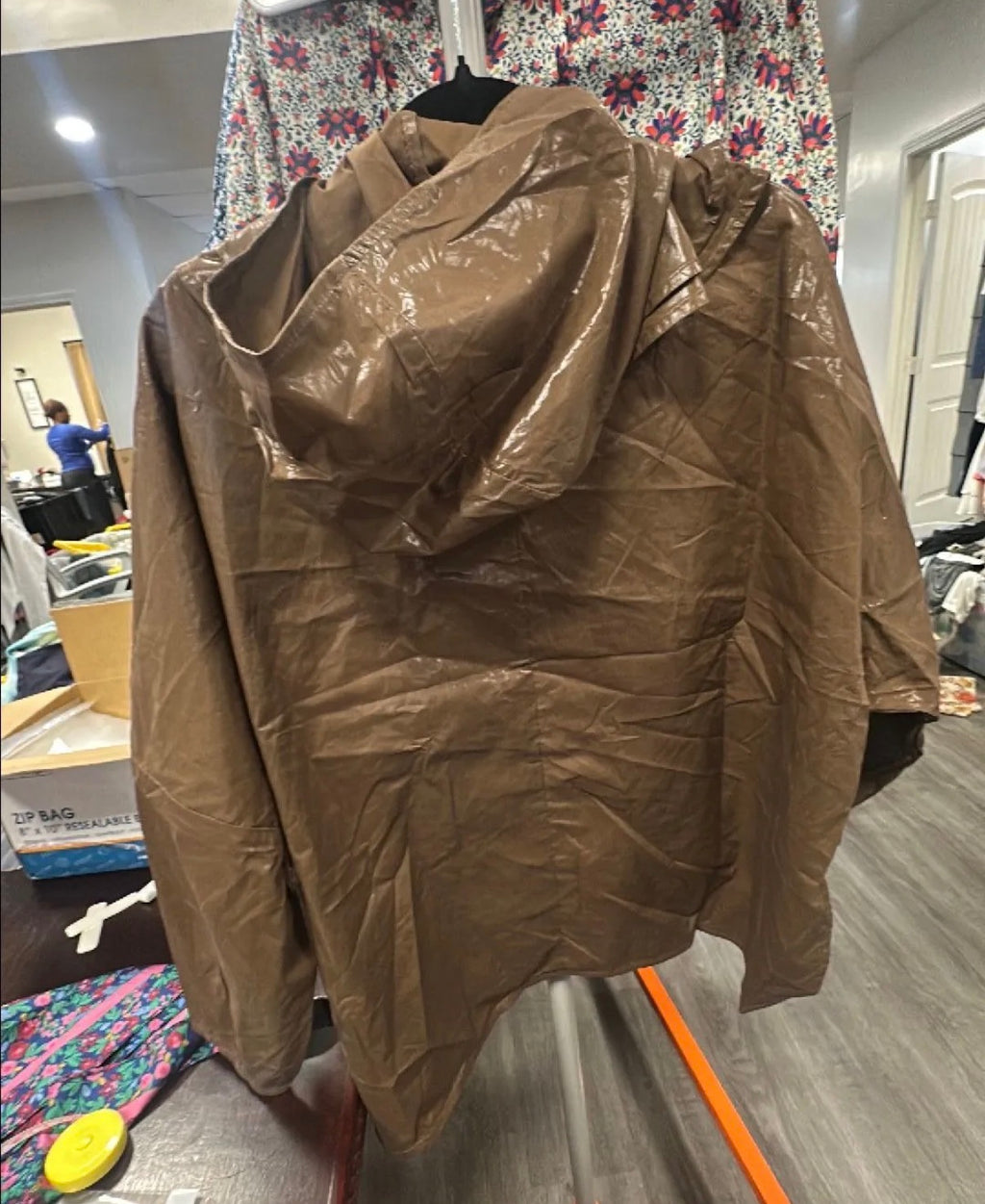 The Korner hooded mocha jacket Sz Small 35in PTP Boxy NWT