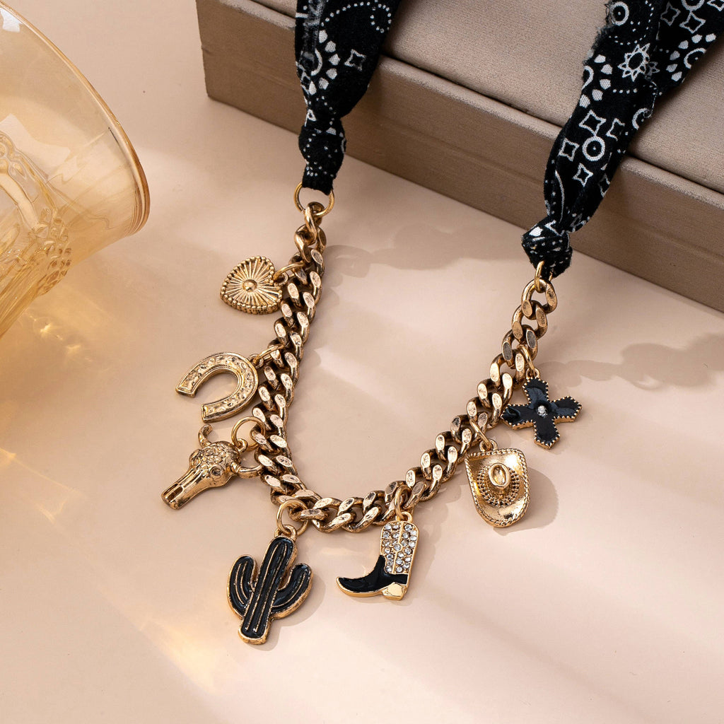 CHARM ANIMAL SCARF NECKLACE-WESTERN CROSS BOOT HAT |80N92703