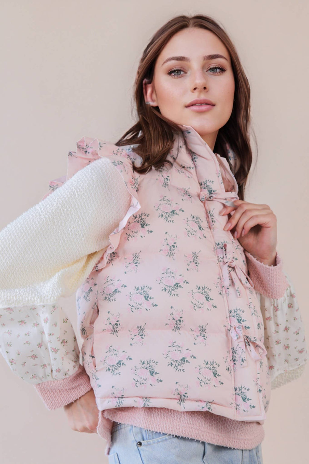 Front Bow Ruffle Sleeve Puffer Vest